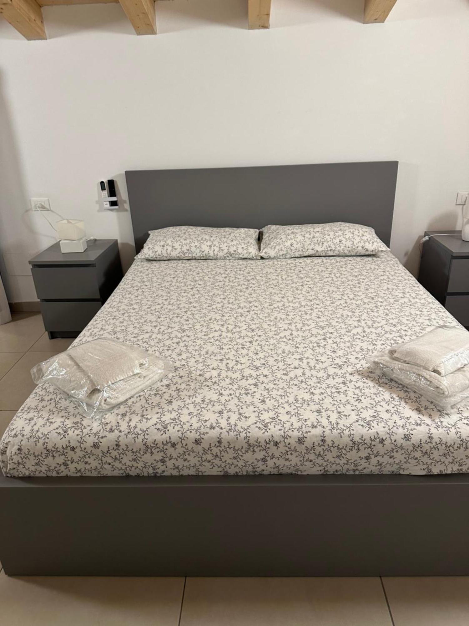 La Claudette Apartment Катания Экстерьер фото