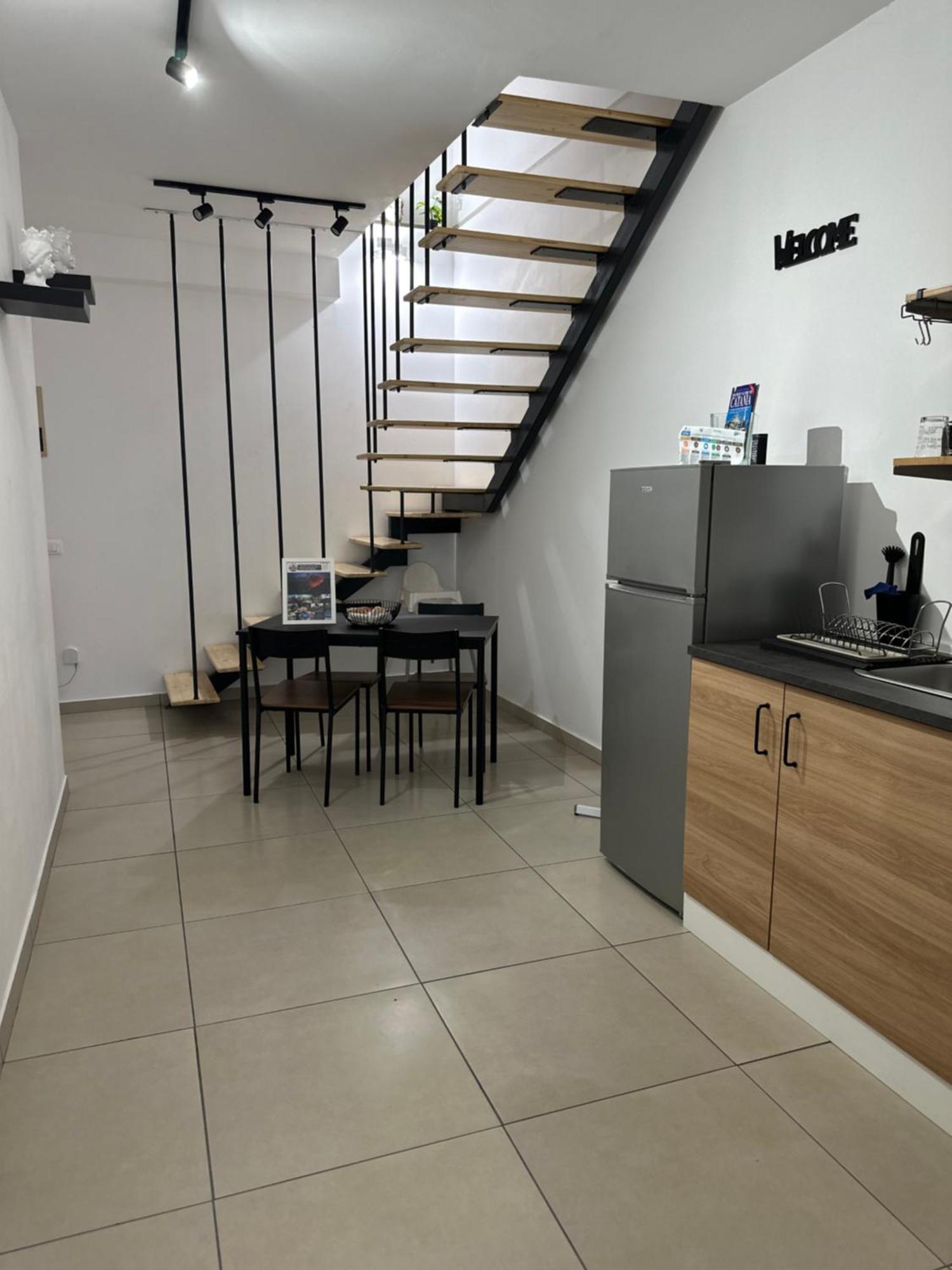 La Claudette Apartment Катания Экстерьер фото