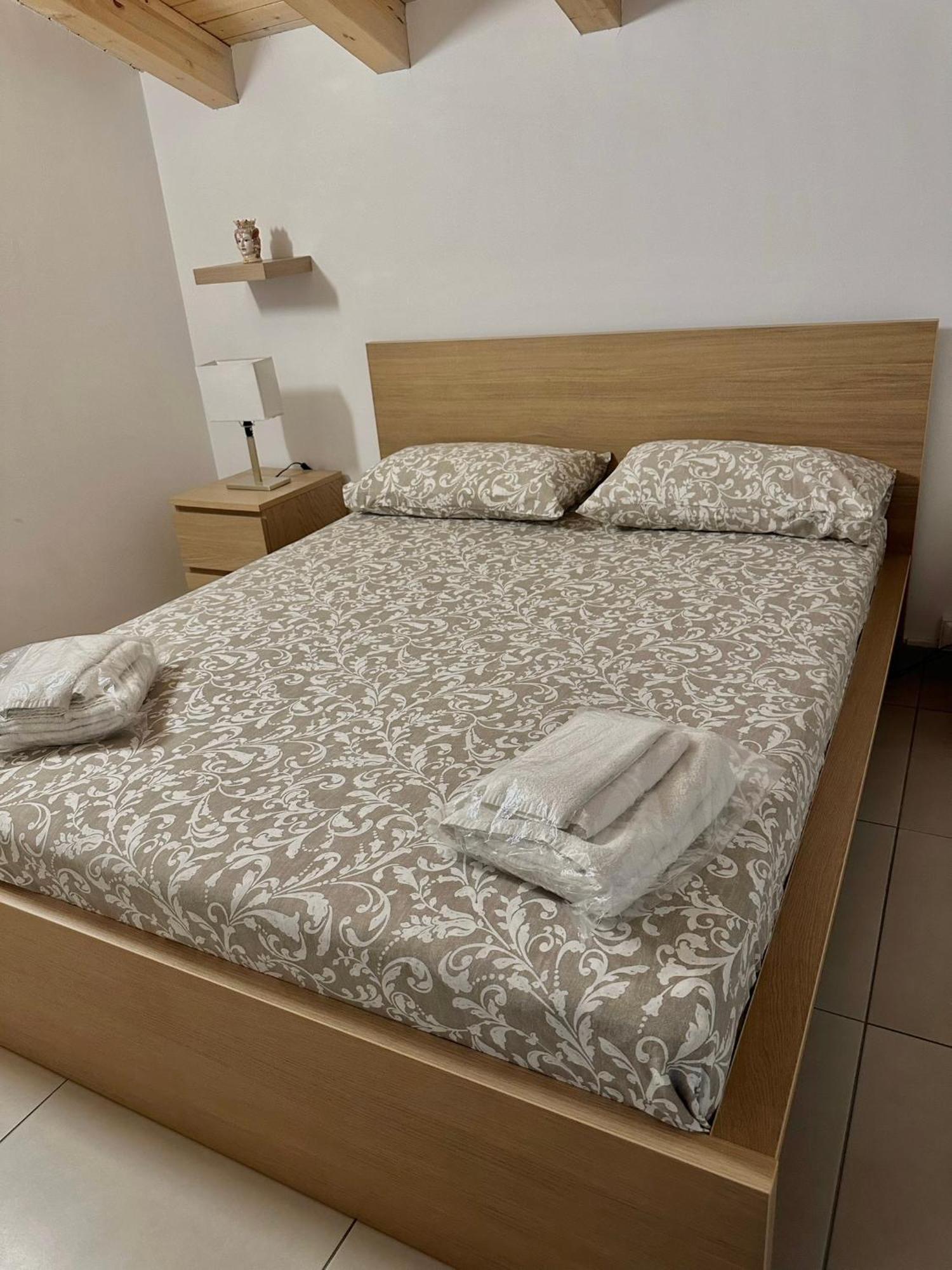 La Claudette Apartment Катания Экстерьер фото